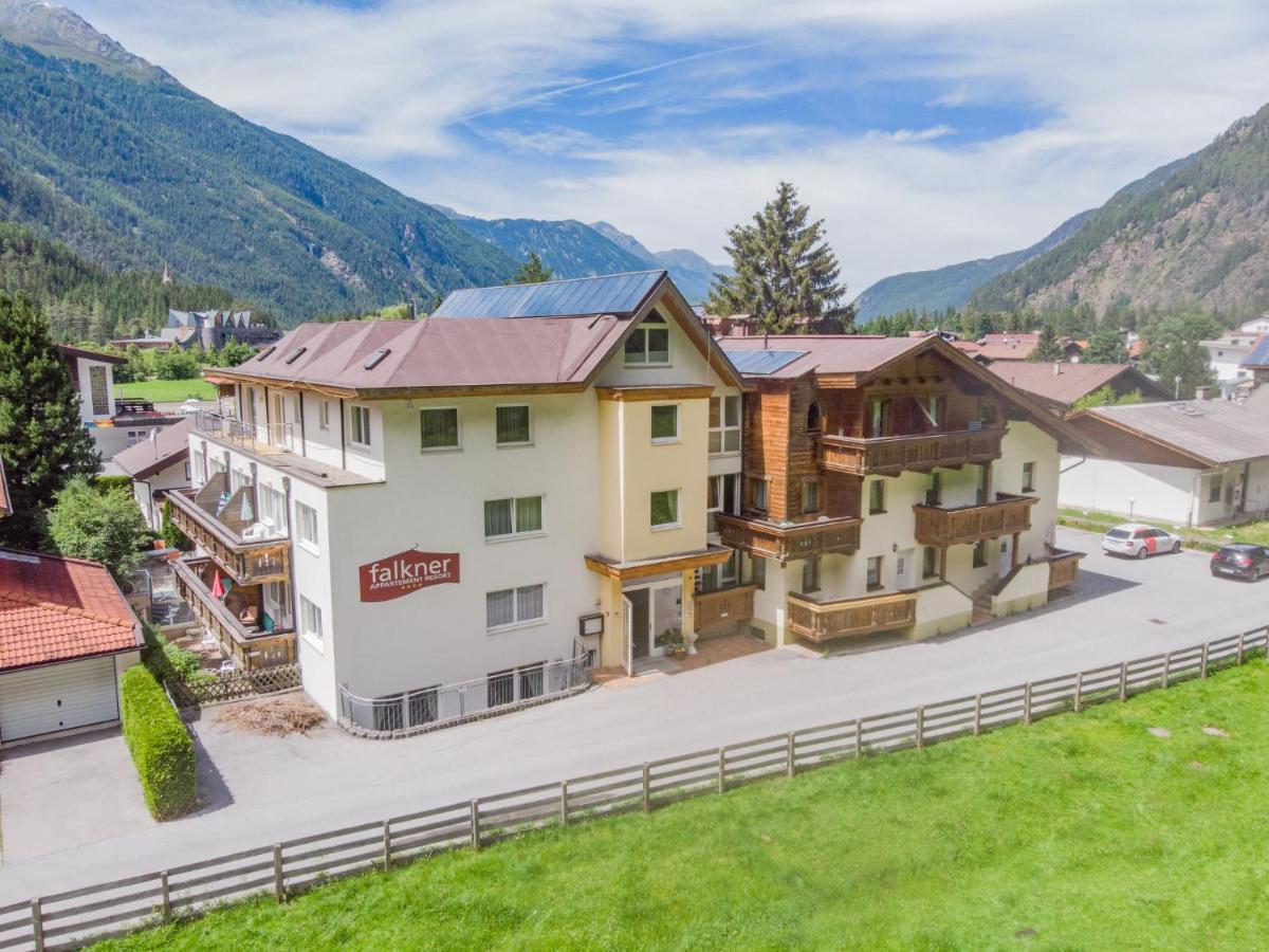 Apartment Falkner-1 By Interhome Oberlaengenfeld Exterior photo